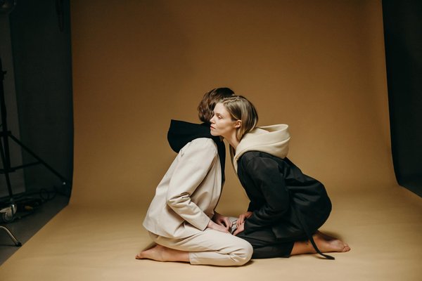 Comment porter le perfecto avec style chaque saison ?